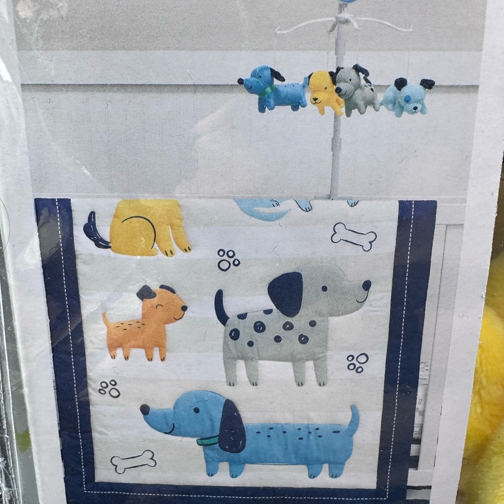 Cuddle Time puppy themed crib set